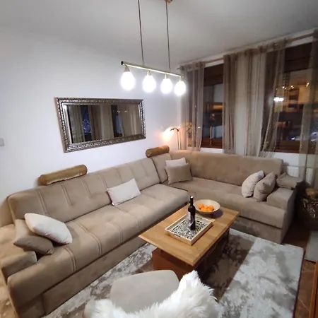 アパート Royal *