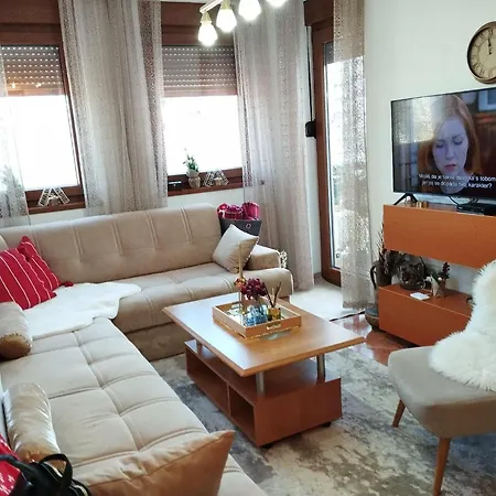 アパート Royal *